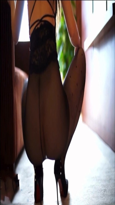 喵儿-不能再性感的臀1V