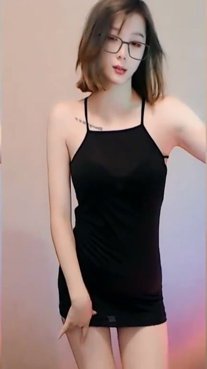 婉柔(练舞，小pp撅起来)7分钟