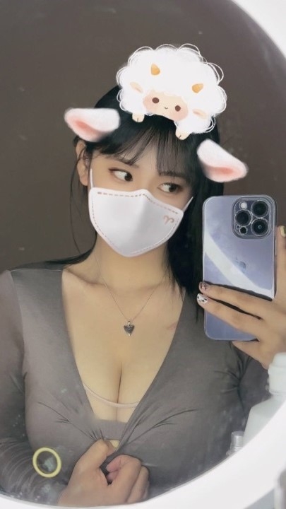 极品清纯大奶学妹【小狗】 收集整理