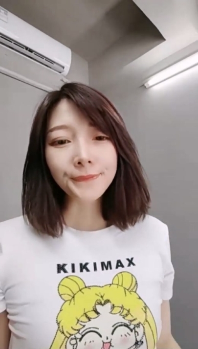 正宗音乐老师【娜可露露】上课时间玩跳蛋 1V 2小时47分钟 1.17G