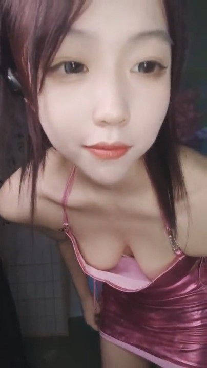 超萌萝莉美眉【萝莉小羊】9月最新 动感脱衣舞 诱惑紫薇 25V 4小时26分钟 1.9G