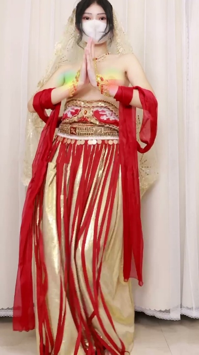 颜值福利姬白虎嫩妹【苏浅浅】敦煌飞天,裸舞滋味 6V 7分18