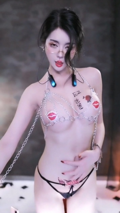 ✅极品御姐尺度全开  骚舞4v30分 w0391