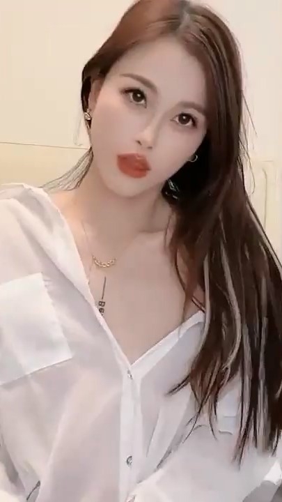 喷水女王 高颜御姐【Always-online】喷水秀 7V 5小时 4.14G