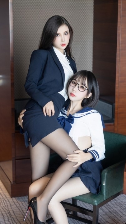 秀人双人两套 191P 4V 31分钟 3.68G