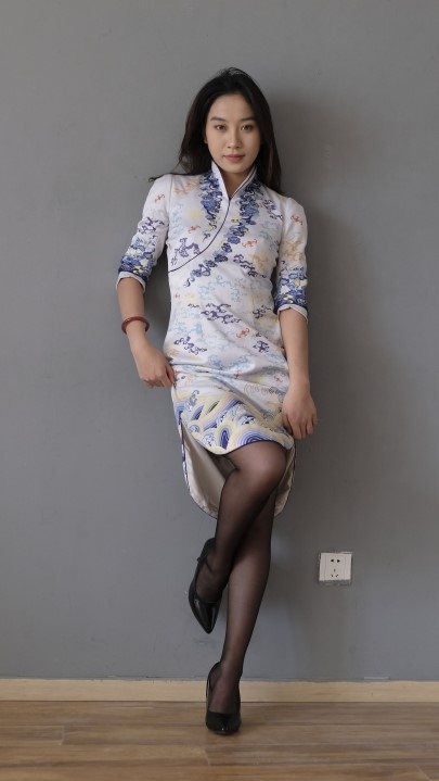 国模大尺写真二合一 1086P 1.67G