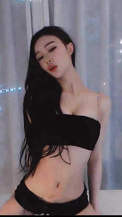 虎牙 艾可乐 骚舞+万元定制裸舞9V【854M】