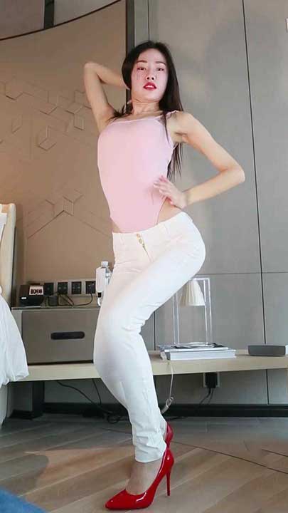 舞出精彩 月月 2期10V【1.97G】