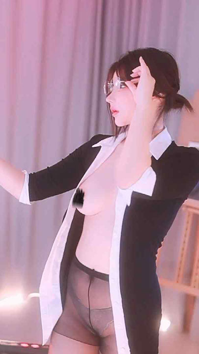 韩国BJ nyangnyang1004 超美主播极品身材抖奶直播39V【6.51G】