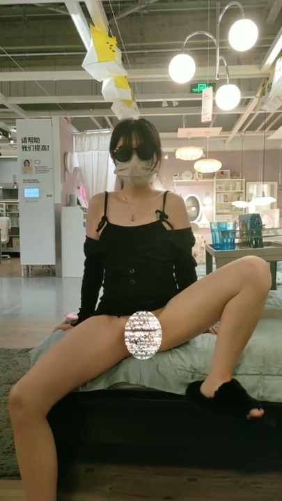 重度露出爱好者【兔兔】裸舞 露出 各种展示 66V 2小时10分钟 4.83G