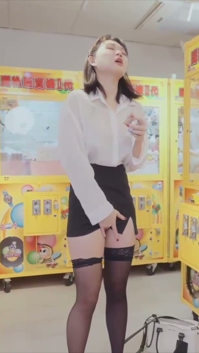 JVID【魏乔安】娃娃机 1V 22分钟 808M