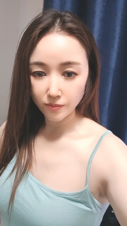 #抖音#  雅媚 奶粉穴熟女 自#慰骚穴揉奶 3V15分 w1012