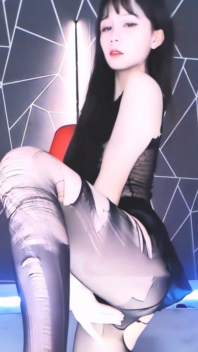 林忆忆 10V32分w1011