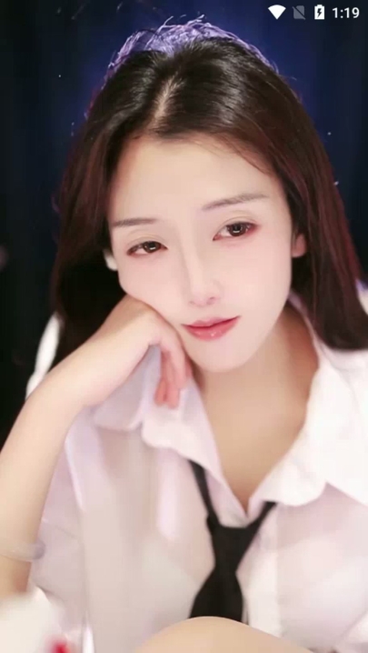 精致脸蛋【糖糖】直播 3V 4小时 2.9G