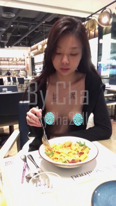 餐厅电梯停车场商场露出达人【查小理】吴晗（7V 11G）