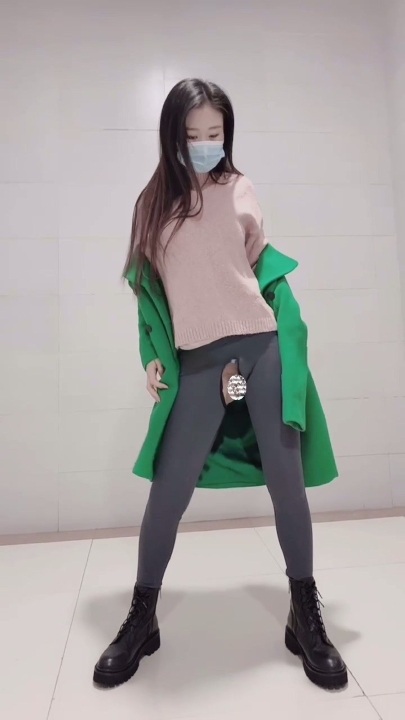 人前露出【浅笑心柔】合集 户外露出 勾搭大爷  138V 6小时 6.54G